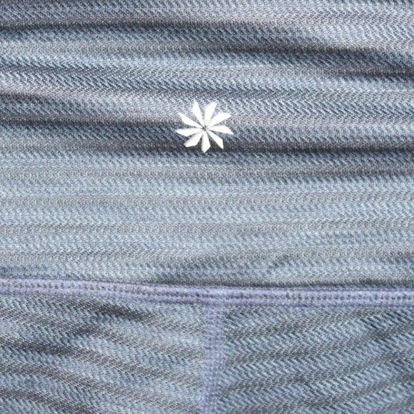 ✨2/$20 Athleta Jacquard Mantra Legging Capri Pants Navy Women's Size XS H12090 - Picture 10 of 12